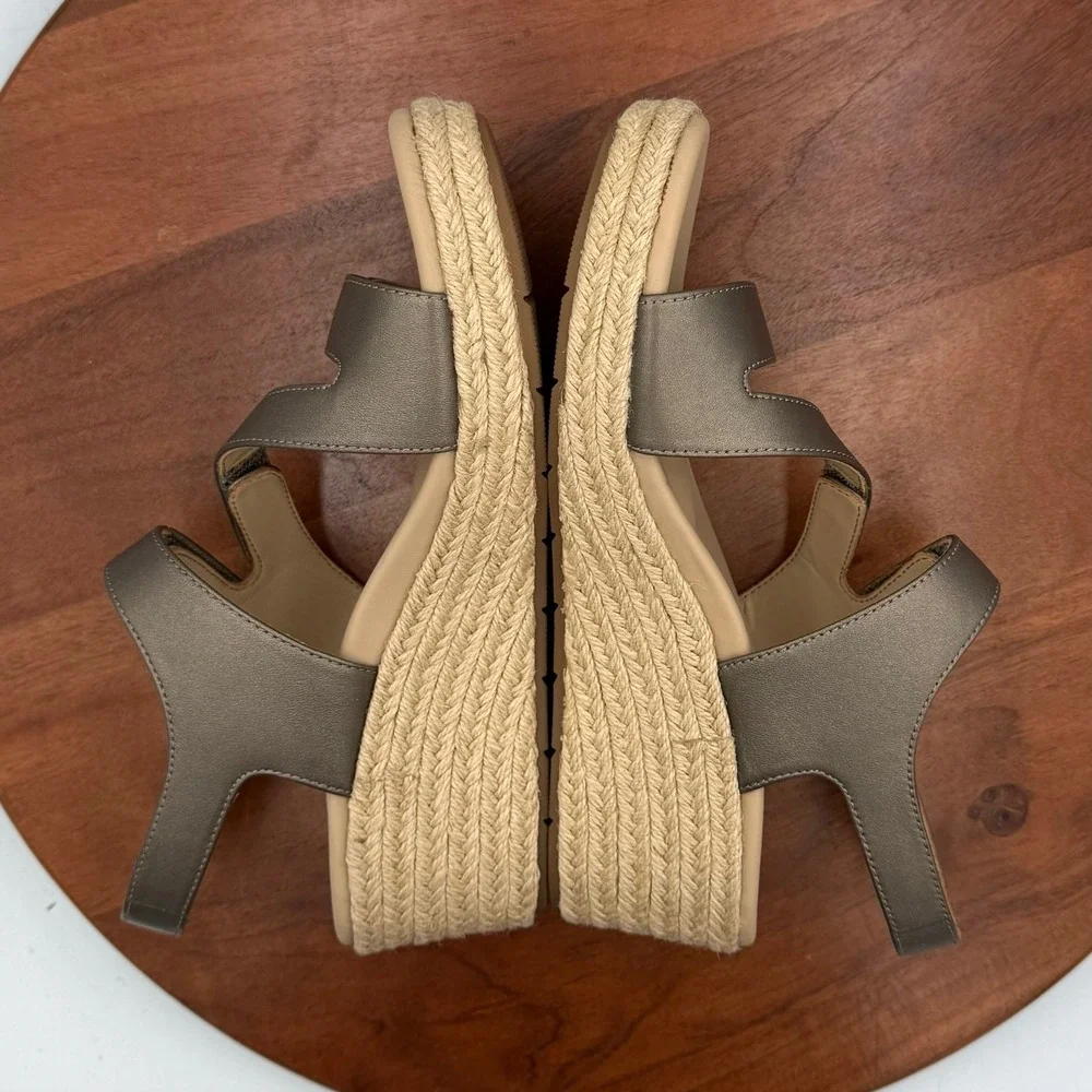 Abeo Riviera Adjustable Wedge Espadrille Sandal Fossil‎ Leather Womens 7.5 MET
